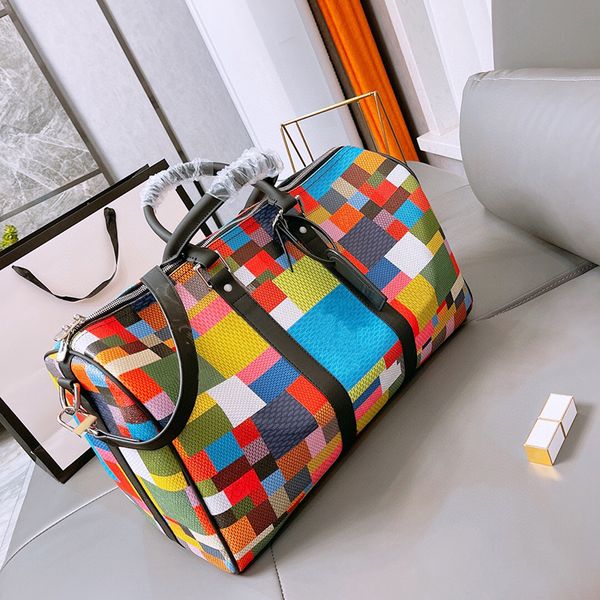 2021 new fashion leisure women travel bag man portable large capacity camouflage gym single shoulder slope on business short luggage trend
2021 new fashion leisure women travel bag man portable large capacity camouflage gym single shoulder slope on business short luggage trend