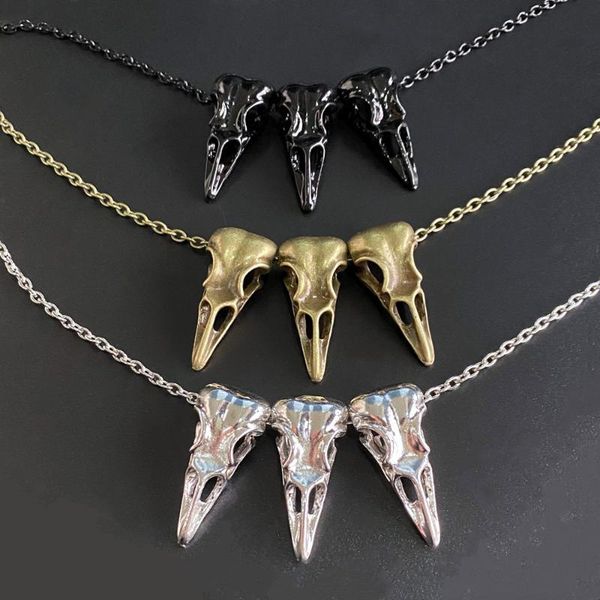 pendant necklaces fashion gothic triple raven skull punk necklace resin magpie crow poe streampunk gift jewelry for men, Silver
pendant necklaces fashion gothic triple raven skull punk necklace resin magpie crow poe streampunk gift jewelry for men, Silver