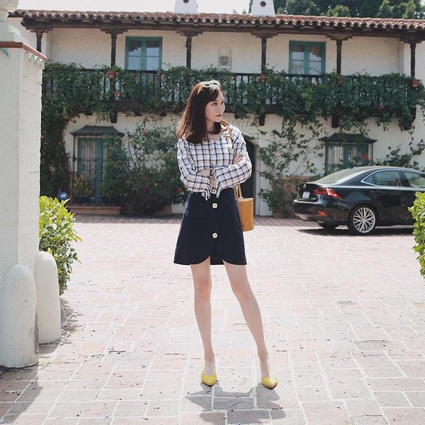 counter light chen xiaoying hide blue square button high waist show thin versatile skirt women's style skirts, Black
counter light chen xiaoying hide blue square button high waist show thin versatile skirt women's style skirts, Black