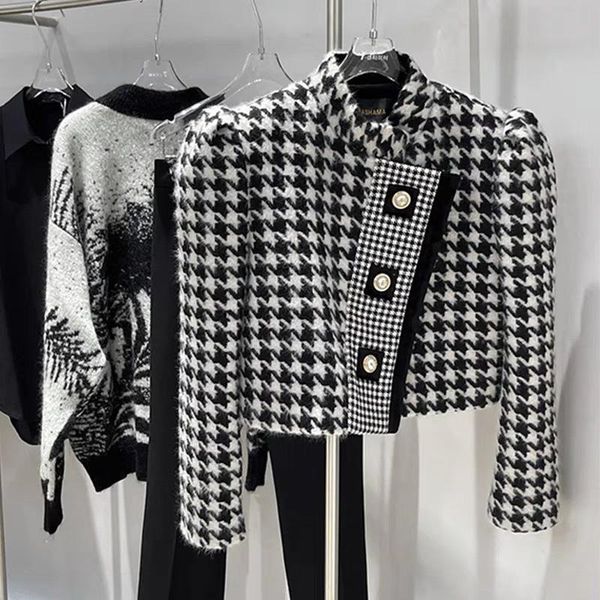 women's jackets brand high-end tweed houndstooth lattice coat ladies elegant 2021 fall winter fashion short woolen jacket female, Black;brown
women's jackets brand high-end tweed houndstooth lattice coat ladies elegant 2021 fall winter fashion short woolen jacket female, Black;brown
