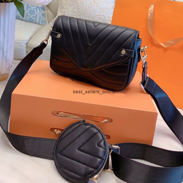 handbags purses fannypack women crossbody bag genuine leather fashion woven shoulder strap personality two piece plain, Red;black
handbags purses fannypack women crossbody bag genuine leather fashion woven shoulder strap personality two piece plain, Red;black