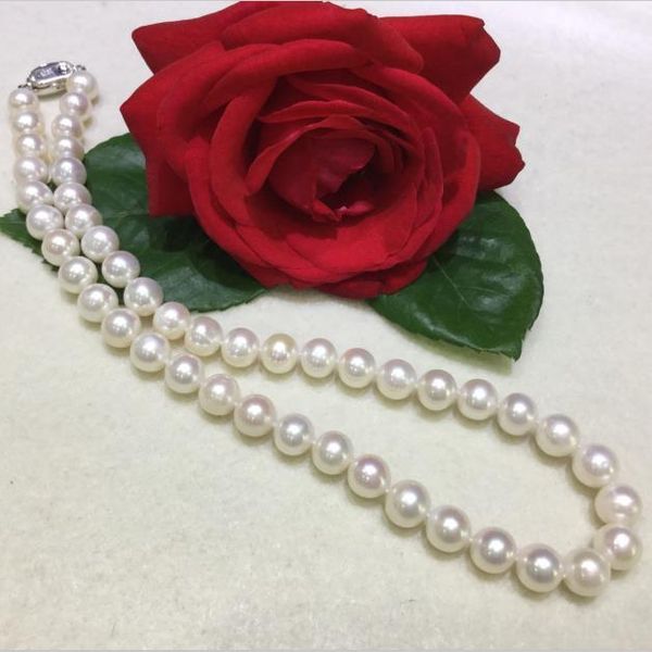 genuine natural 9-10mm freshwater pearl necklace round white 925 silver clasp 18inch chains
genuine natural 9-10mm freshwater pearl necklace round white 925 silver clasp 18inch chains