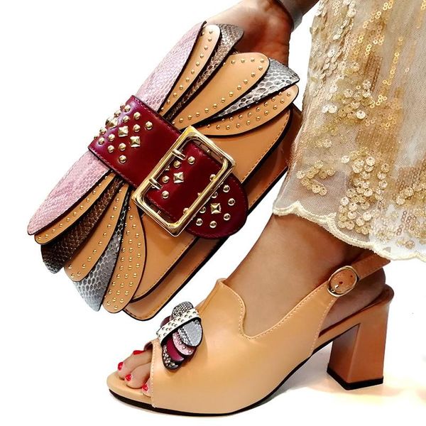 khaki color ladies shoes with matching bags set shoe and bag for nigeria party african wedding dress, Black
khaki color ladies shoes with matching bags set shoe and bag for nigeria party african wedding dress, Black