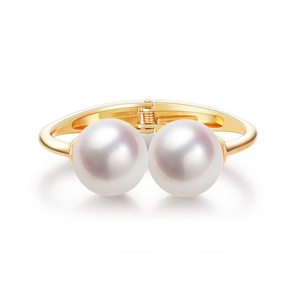 bangle -selling luxury bracelet fashion ladies jewelry pearl opening alloy, Black
bangle -selling luxury bracelet fashion ladies jewelry pearl opening alloy, Black