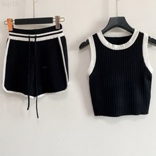 women s 2021 tracksuits luxury designers summer short sleeve vest with jogger pants 2 pics set sweater suit casual dress yoga clothes, Gray
women s 2021 tracksuits luxury designers summer short sleeve vest with jogger pants 2 pics set sweater suit casual dress yoga clothes, Gray