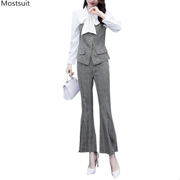 korean spring elegant gray plaid two piece set for women plus size long sleeve single breasted tunic and split flare pants 210518, White
korean spring elegant gray plaid two piece set for women plus size long sleeve single breasted tunic and split flare pants 210518, White