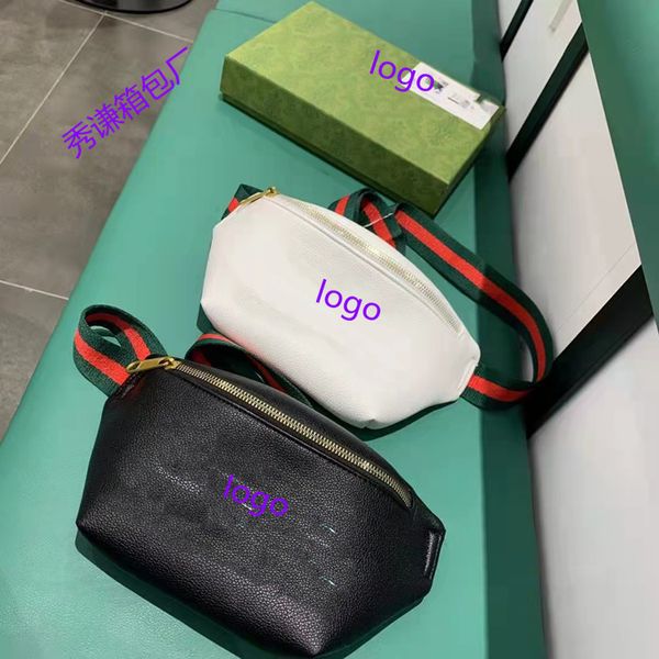 factory outlet design 2021 summer new pu leisure printing fashion chest men's and women's same color belt waist bag
factory outlet design 2021 summer new pu leisure printing fashion chest men's and women's same color belt waist bag