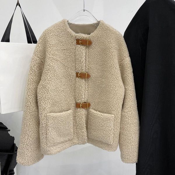 women's jackets 2021 winter lamb wool fabric apricot jacket women fashion o-neck jacquard liner cowskin buckle elegant coat lady, Black;brown
women's jackets 2021 winter lamb wool fabric apricot jacket women fashion o-neck jacquard liner cowskin buckle elegant coat lady, Black;brown