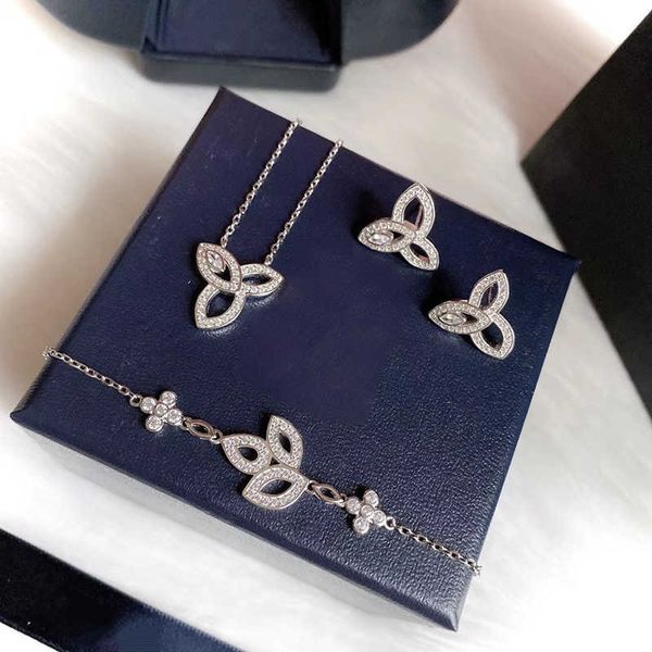 brand pure 925 sterling silver jewelry set for women sakura flower party rose jewelry set necklace bracelet earrings set
brand pure 925 sterling silver jewelry set for women sakura flower party rose jewelry set necklace bracelet earrings set