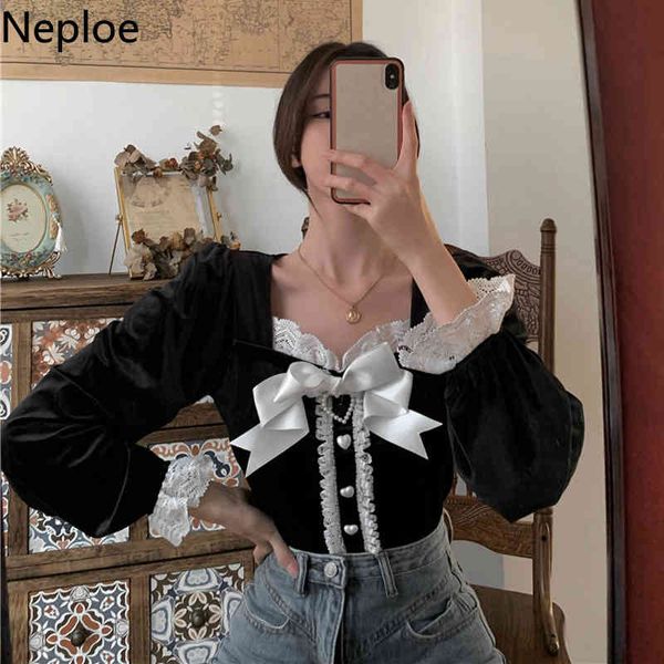 neploe new arrival shirt square collar bow blouses women vintage lace short female long sleeve velvet blusas 4g162 210422, White
neploe new arrival shirt square collar bow blouses women vintage lace short female long sleeve velvet blusas 4g162 210422, White