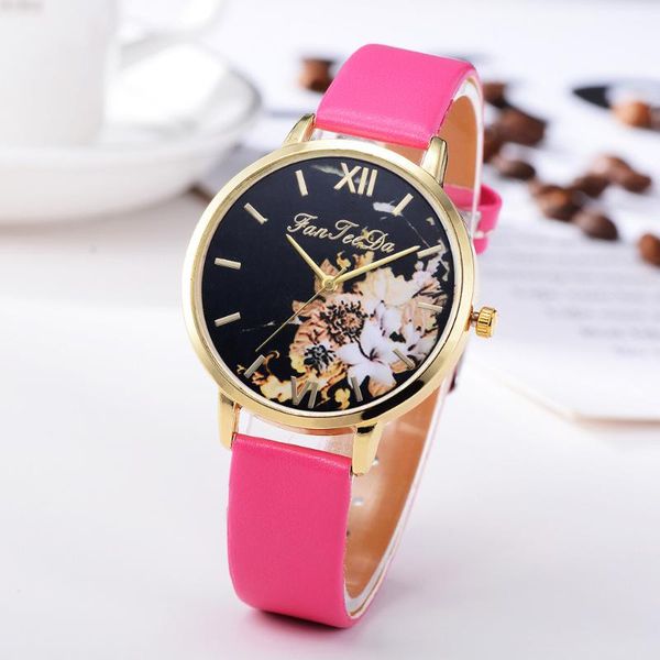 wristwatches ladies watches fashion leather band analog quartz round wrist watch clock women, Slivery;brown
wristwatches ladies watches fashion leather band analog quartz round wrist watch clock women, Slivery;brown