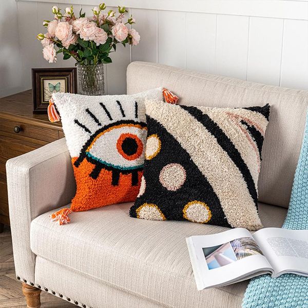 cushion/decorative pillow embroidery cushion cover nordic sofa living room bedroom waist pillowcase devil's eye black and white decorat
cushion/decorative pillow embroidery cushion cover nordic sofa living room bedroom waist pillowcase devil's eye black and white decorat