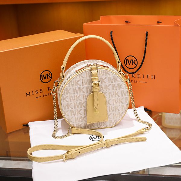 handbags crossbody full leather round cake bag bags 2021 trend, fashion, versatile, high-grade, single shoulder messenger, portable small ,
handbags crossbody full leather round cake bag bags 2021 trend, fashion, versatile, high-grade, single shoulder messenger, portable small ,