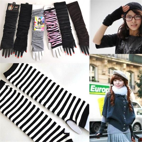 five fingers gloves day of korean edition autumn and winter is lovely knit high elastic half finger stripe female wrist covered, Blue;gray
five fingers gloves day of korean edition autumn and winter is lovely knit high elastic half finger stripe female wrist covered, Blue;gray