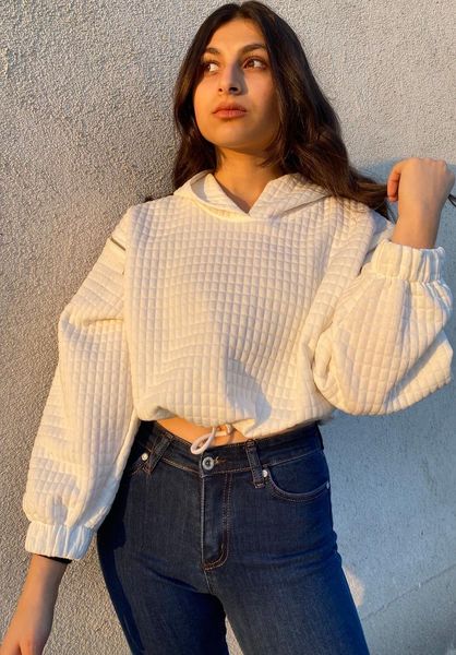 women's hoodies & sweatshirts e2butik women white zipper detail crop sweatshirt, Black
women's hoodies & sweatshirts e2butik women white zipper detail crop sweatshirt, Black
