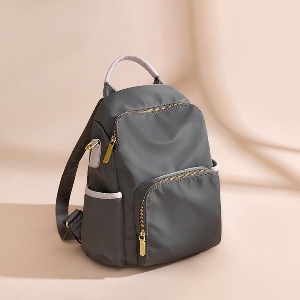 anti theft schoolbag oxford cloth backpack women's bag 2020 new korean versatile fashion large capacity canvas backpack 
anti theft schoolbag oxford cloth backpack women's bag 2020 new korean versatile fashion large capacity canvas backpack