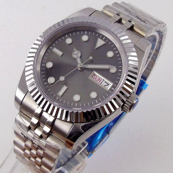wristwatches grey 36mm/39mm nh36a fluted bezel selfwinding men wristwatch weekday date window glass back jubilee folding clasp, Slivery;brown
wristwatches grey 36mm/39mm nh36a fluted bezel selfwinding men wristwatch weekday date window glass back jubilee folding clasp, Slivery;brown