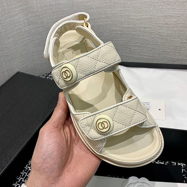 2021ss new arrival designer women slippers genuine leather ladies spring summer flat slippers thick sole outdoor beach ladies many colors pu, Black
2021ss new arrival designer women slippers genuine leather ladies spring summer flat slippers thick sole outdoor beach ladies many colors pu, Black