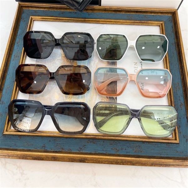 fashion large square face small sunglasses star net red same uv resistant sunglasses ch5458, White;black
fashion large square face small sunglasses star net red same uv resistant sunglasses ch5458, White;black