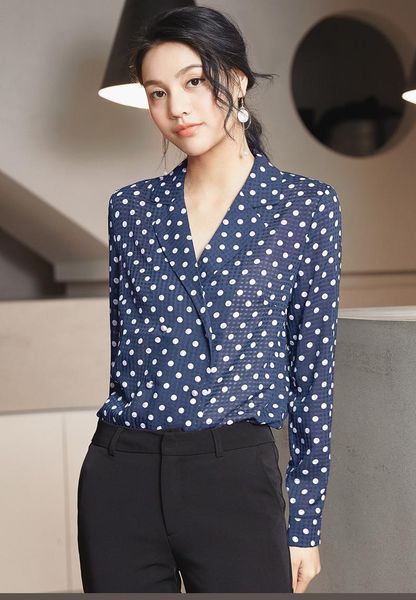 blue shirt lady's fashion style v-neck chiffon in autumn dot bottoming women's suits & blazers, White;black
blue shirt lady's fashion style v-neck chiffon in autumn dot bottoming women's suits & blazers, White;black