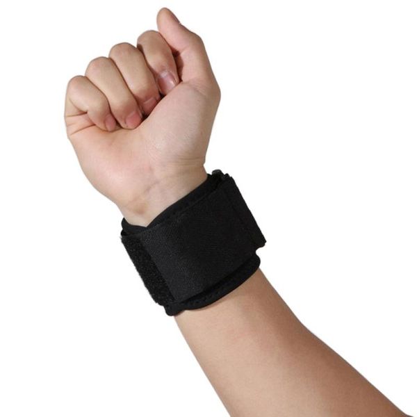 wrist support pressure rubber cloth basketball bracers sports protective supportriding badminton fitness weightlifting, Black;red
wrist support pressure rubber cloth basketball bracers sports protective supportriding badminton fitness weightlifting, Black;red