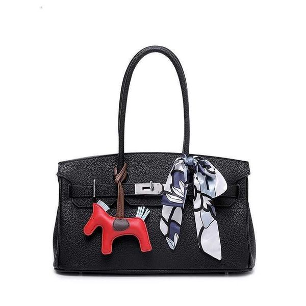 louis vutton bagdesigner luxury design fashion portable one shoulder messenger palm litchi pattern real leathe women's leather handbagf
louis vutton bagdesigner luxury design fashion portable one shoulder messenger palm litchi pattern real leathe women's leather handbagf