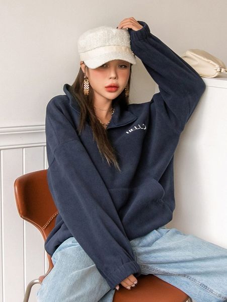 dazy letter embroidery kangaroo pocket drop shoulder oversized pullover 97kb#, White;black
dazy letter embroidery kangaroo pocket drop shoulder oversized pullover 97kb#, White;black