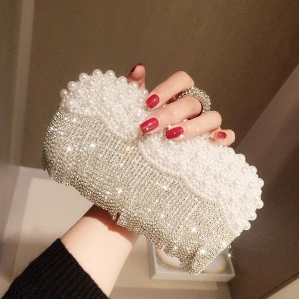 handmade luxury pearl day clutch bags women purse diamond chain white evening for party wedding tassel bolsa feminina
handmade luxury pearl day clutch bags women purse diamond chain white evening for party wedding tassel bolsa feminina