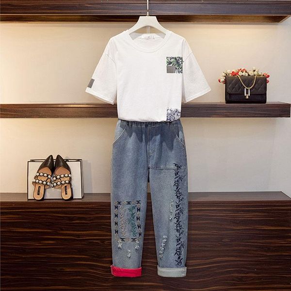 summer korean version of literature and art covering meat slimming embroidered jeans t-shirt two-piece women's, Blue
summer korean version of literature and art covering meat slimming embroidered jeans t-shirt two-piece women's, Blue