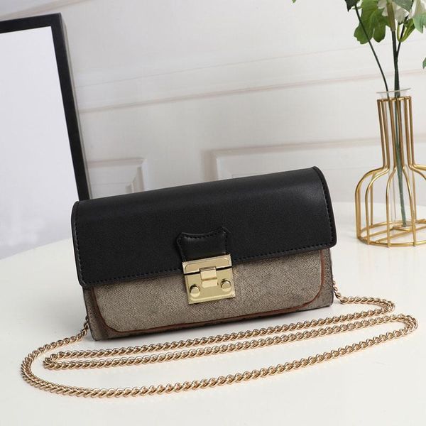 chain bag classic letter prints crossbody handbag flap messenger bags fashion flip wallet iconic key latch accessories, Black;red
chain bag classic letter prints crossbody handbag flap messenger bags fashion flip wallet iconic key latch accessories, Black;red