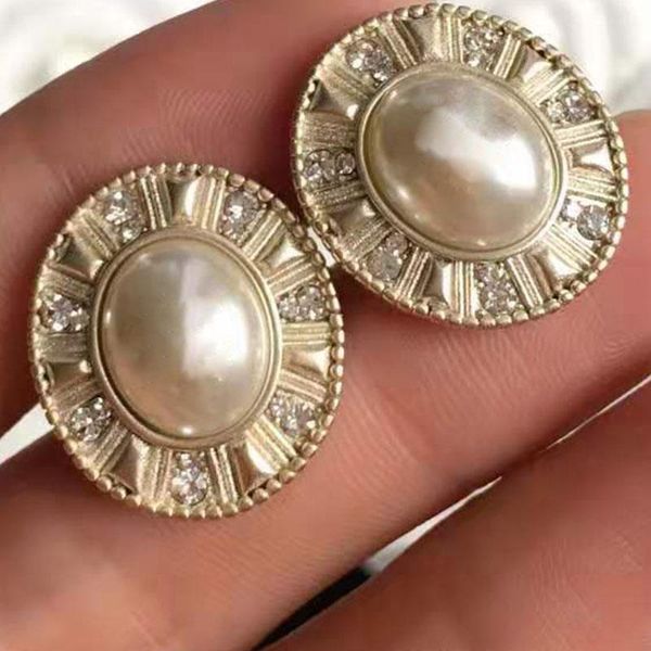 hoop & huggie vintage pearl earrings for women simple temperament hypoallergenic luxury jewelry wholesale stainless steel korean gifts, Golden;silver
hoop & huggie vintage pearl earrings for women simple temperament hypoallergenic luxury jewelry wholesale stainless steel korean gifts, Golden;silver