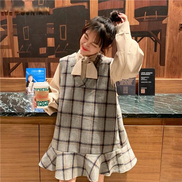 two-piece spring women's 2021 korean fashion bow shirt + plaid vest dress japanese sweet suit two piece pants, White
two-piece spring women's 2021 korean fashion bow shirt + plaid vest dress japanese sweet suit two piece pants, White