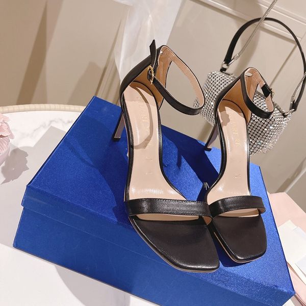 2022 luxurys designers dress sandals women casual shoes new fashion 7.5cm high chunky heels black soft leather suede sandals slippers with b
2022 luxurys designers dress sandals women casual shoes new fashion 7.5cm high chunky heels black soft leather suede sandals slippers with b