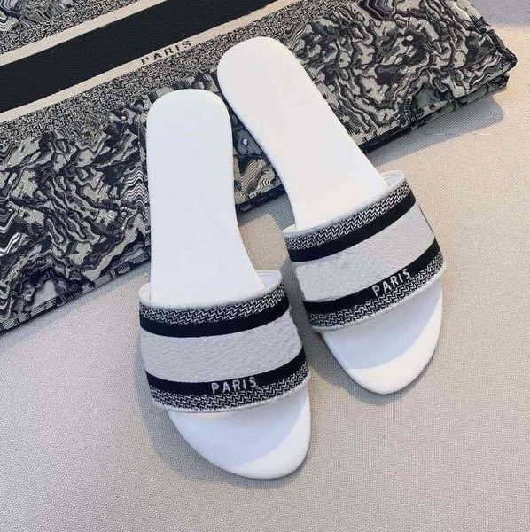 classics sandals fashion slippers slides floral brocade gear bottoms flip flops women shoes striped beach causal slipper home011 26, Black
classics sandals fashion slippers slides floral brocade gear bottoms flip flops women shoes striped beach causal slipper home011 26, Black