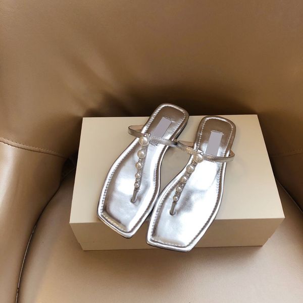 2021 luxury designer shiny pearl leather ladies sandals square toe elegant, simple and comfortable slippers, Black
2021 luxury designer shiny pearl leather ladies sandals square toe elegant, simple and comfortable slippers, Black