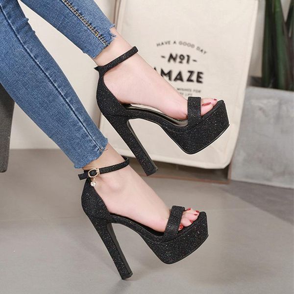 sandals large size 34-39 thick heel platform female high patent leather summer 2021, Black
sandals large size 34-39 thick heel platform female high patent leather summer 2021, Black