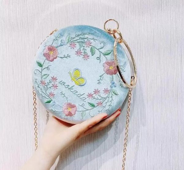 hbp golden diamond clutch evening bags chic pearl round shoulder bags for women 2020 new luxury handbags wedding party clutch purse aa004
hbp golden diamond clutch evening bags chic pearl round shoulder bags for women 2020 new luxury handbags wedding party clutch purse aa004
