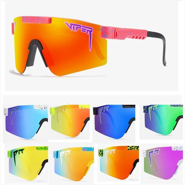 brand pit viper sports sunglasses men polarized tr90 material uva uvb lens sun glasses women original case, White;black
brand pit viper sports sunglasses men polarized tr90 material uva uvb lens sun glasses women original case, White;black