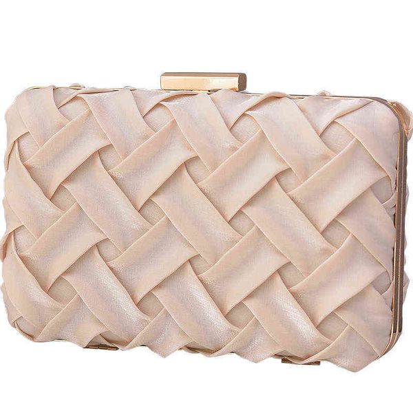 woven ribbon dinner bag hand cosmetics mobile phone storage bag disassembly chain
woven ribbon dinner bag hand cosmetics mobile phone storage bag disassembly chain