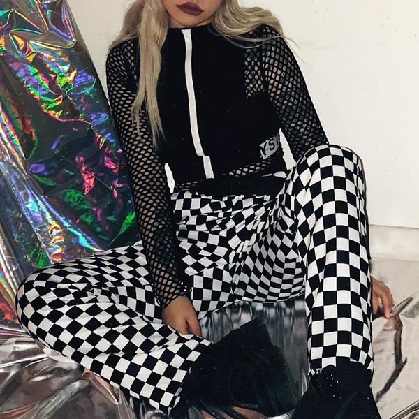 punk women pants plaid straight wide leg and men checkerboard casual loose long trousers slack bottom femme hiphop pantalon, Black;white 
punk women pants plaid straight wide leg and men checkerboard casual loose long trousers slack bottom femme hiphop pantalon, Black;white
