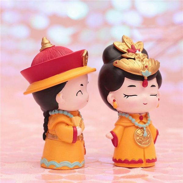 decorative objects & figurines creative chinese emperor empress figurine resin queen ornament traditional costume home decoration cake e
decorative objects & figurines creative chinese emperor empress figurine resin queen ornament traditional costume home decoration cake e
