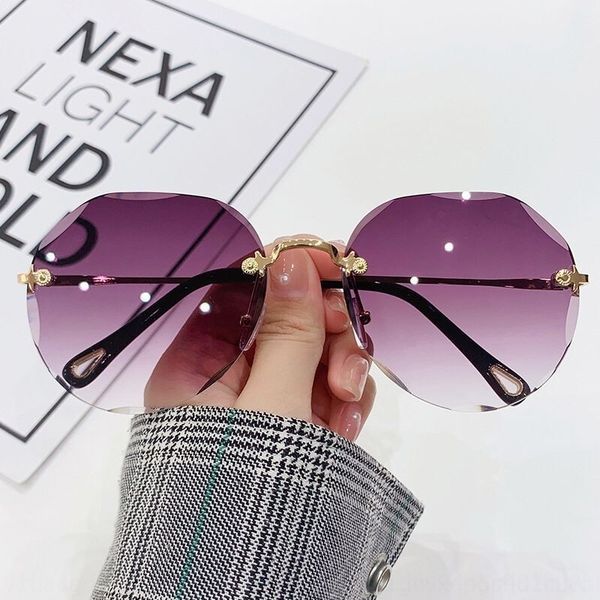 QhXj E15Egwomen's net Sunglasses Outdoor Glasses eyeglass red cut edge round Cycling Glasses fashion rimlesswomen's net red Glasses cut, White;black
QhXj E15Egwomen's net Sunglasses Outdoor Glasses eyeglass red cut edge round Cycling Glasses fashion rimlesswomen's net red Glasses cut, White;black