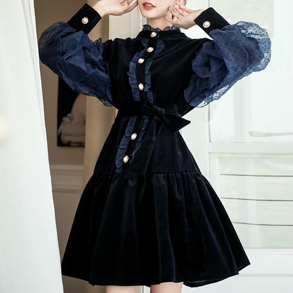 casual dresses 2021autumn winter vintage women lantern sleeve runway dress velvet patchwork mesh dot female chic tie up a-line vestidos, Black;gray
casual dresses 2021autumn winter vintage women lantern sleeve runway dress velvet patchwork mesh dot female chic tie up a-line vestidos, Black;gray