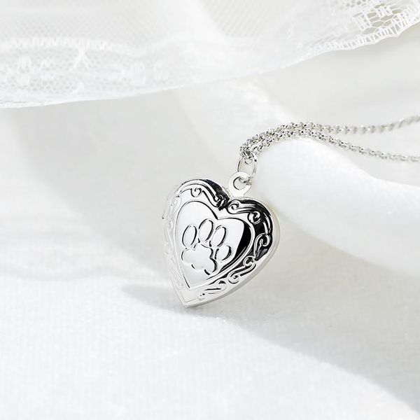 10pcs/lot wholesale s animal cat dog footprint memory po frames heart pendants locket necklaces pet jewelry pendant, Silver
10pcs/lot wholesale s animal cat dog footprint memory po frames heart pendants locket necklaces pet jewelry pendant, Silver