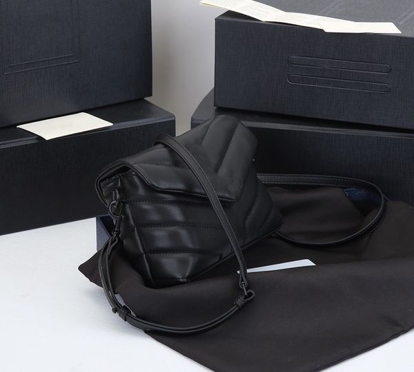 real leather fashion handbags shoulder bags multi pochette accessoires purses women favorite accessories crossbody bag 20-14-7cm
real leather fashion handbags shoulder bags multi pochette accessoires purses women favorite accessories crossbody bag 20-14-7cm
