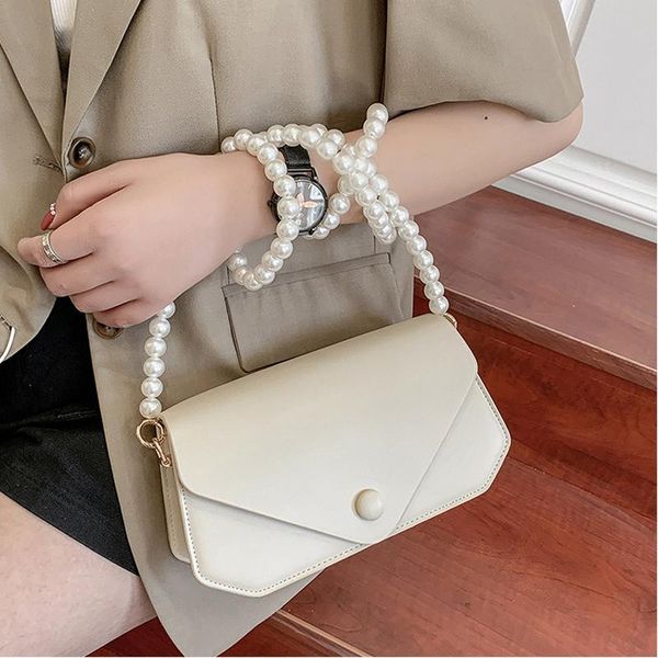 evening bags summer women's bag 2021 fashion one shoulder handbag senior designer design texture beaded cross purse simple shopping
evening bags summer women's bag 2021 fashion one shoulder handbag senior designer design texture beaded cross purse simple shopping