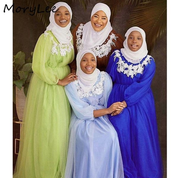 bridesmaid dress lace dresses 2021 long sleeves a-line floor length sweep train soft tulle wedding party with zipper back, White;pink
bridesmaid dress lace dresses 2021 long sleeves a-line floor length sweep train soft tulle wedding party with zipper back, White;pink