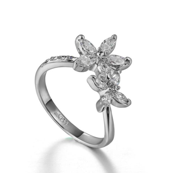cluster rings r016 concise flower crystal ring silver color made with genuine austrian crystals full sizes sale, Golden;silver
cluster rings r016 concise flower crystal ring silver color made with genuine austrian crystals full sizes sale, Golden;silver