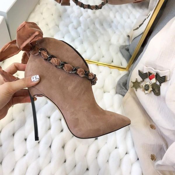 boots zapatos de mujer 2021 shoes woman ankle pointed toes high thin heels china butterfly-knot botas, Black
boots zapatos de mujer 2021 shoes woman ankle pointed toes high thin heels china butterfly-knot botas, Black