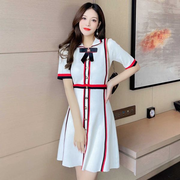 fashion bow knitting dress women summer turn-down collar simple runway button decoration knit slim 210529, Black;gray
fashion bow knitting dress women summer turn-down collar simple runway button decoration knit slim 210529, Black;gray
